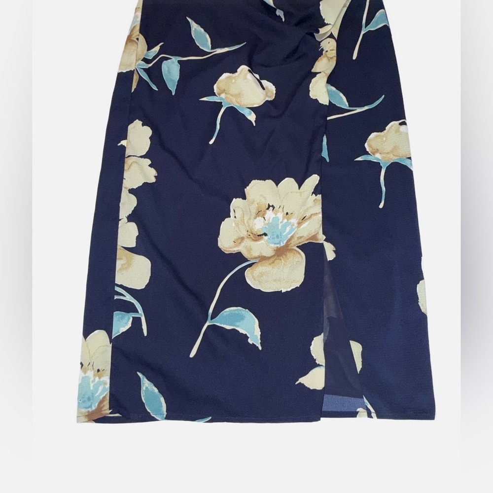 Lulus Navy Floral Maxi Dress Medium Spaghetti Strap BOHO cottage core flowy - Picture 4 of 10